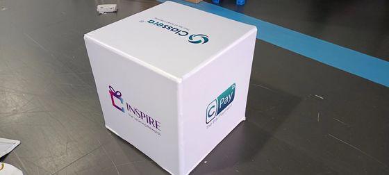 31&quot; x 24&quot; double accrochant de bannière de salon commercial a dégrossi les signes accrochants